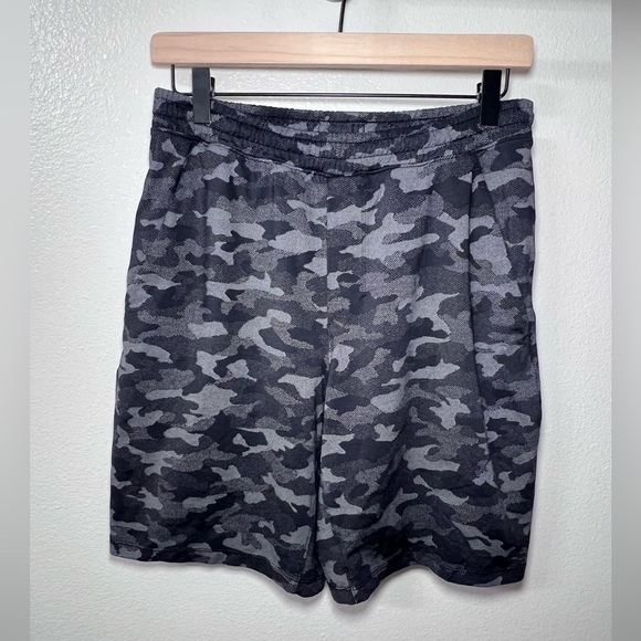 Pace Breaker Short - Lined 9” Medium Camo - Picture 6 of 12